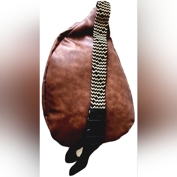 STAR WARS  "☆RARE☆" The Rise Of Skywalker " Cosplay Slingbag Brown  man bag - Picture 2 of 9